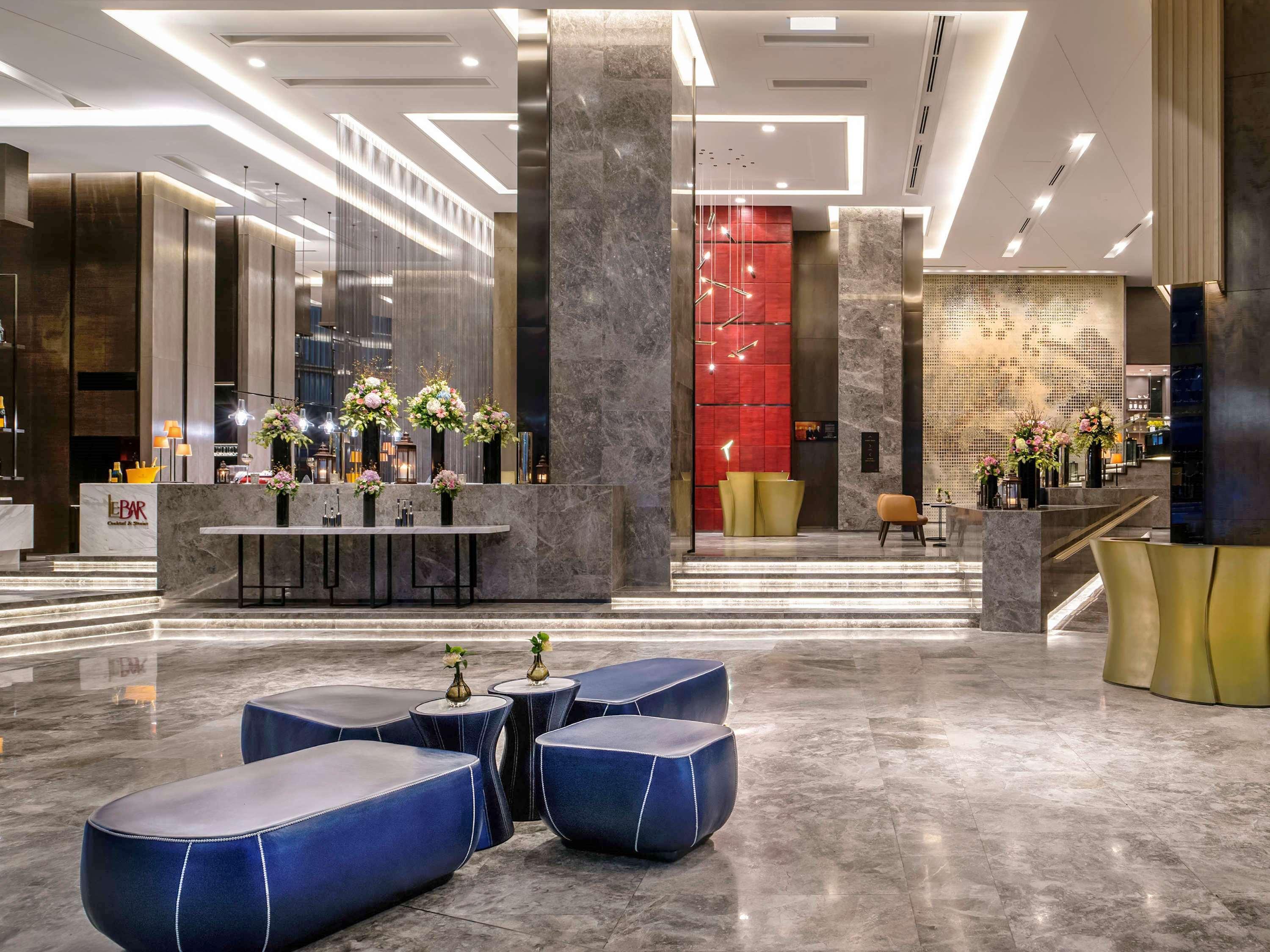 Hotel Sofitel Kuala Lumpur Damansara Exterior foto The lobby of the hotel